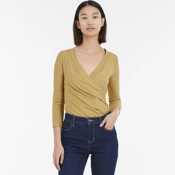 Ralph Lauren NWT Shimmering Gold Metallic Faux Wrap Surplice Top 3/4 sleeve XS - Picture 2 of 16